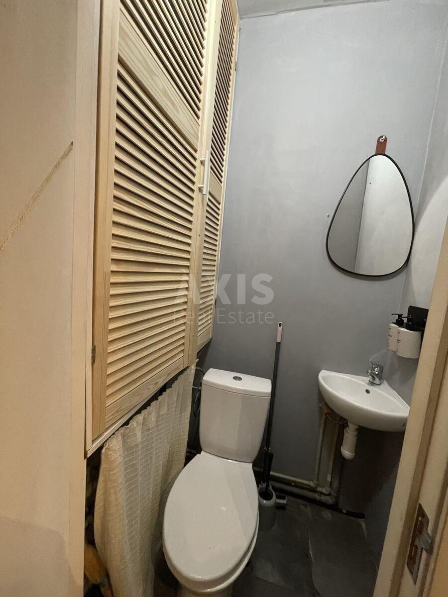 Объект торговли ул. Драгоманова 7, 19м2629791