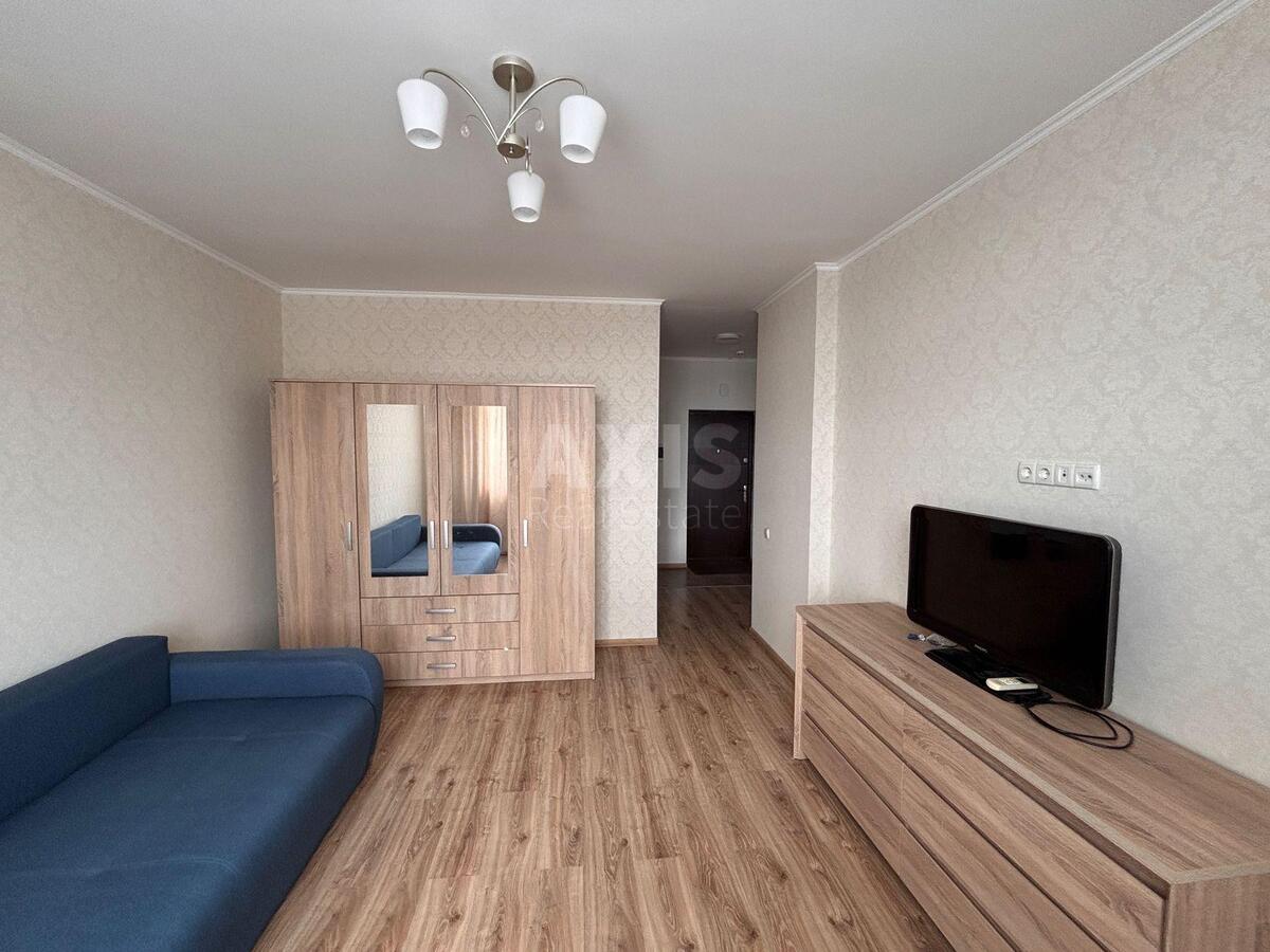 1k apartment vul. Voskresens'ka 143