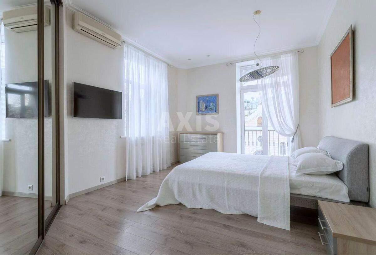 3k apartment vul. Ljuterans'ka 214