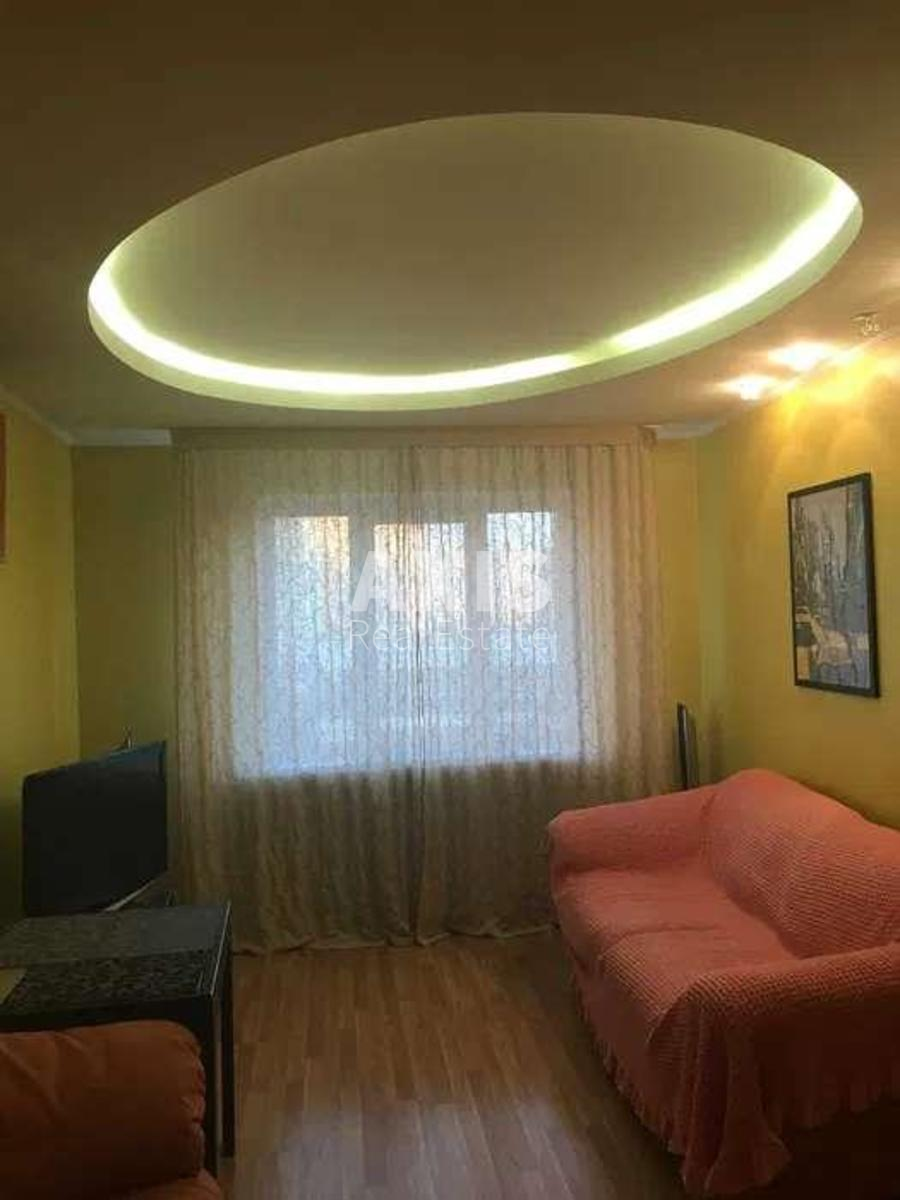 2к квартира ул. Драгоманова 312