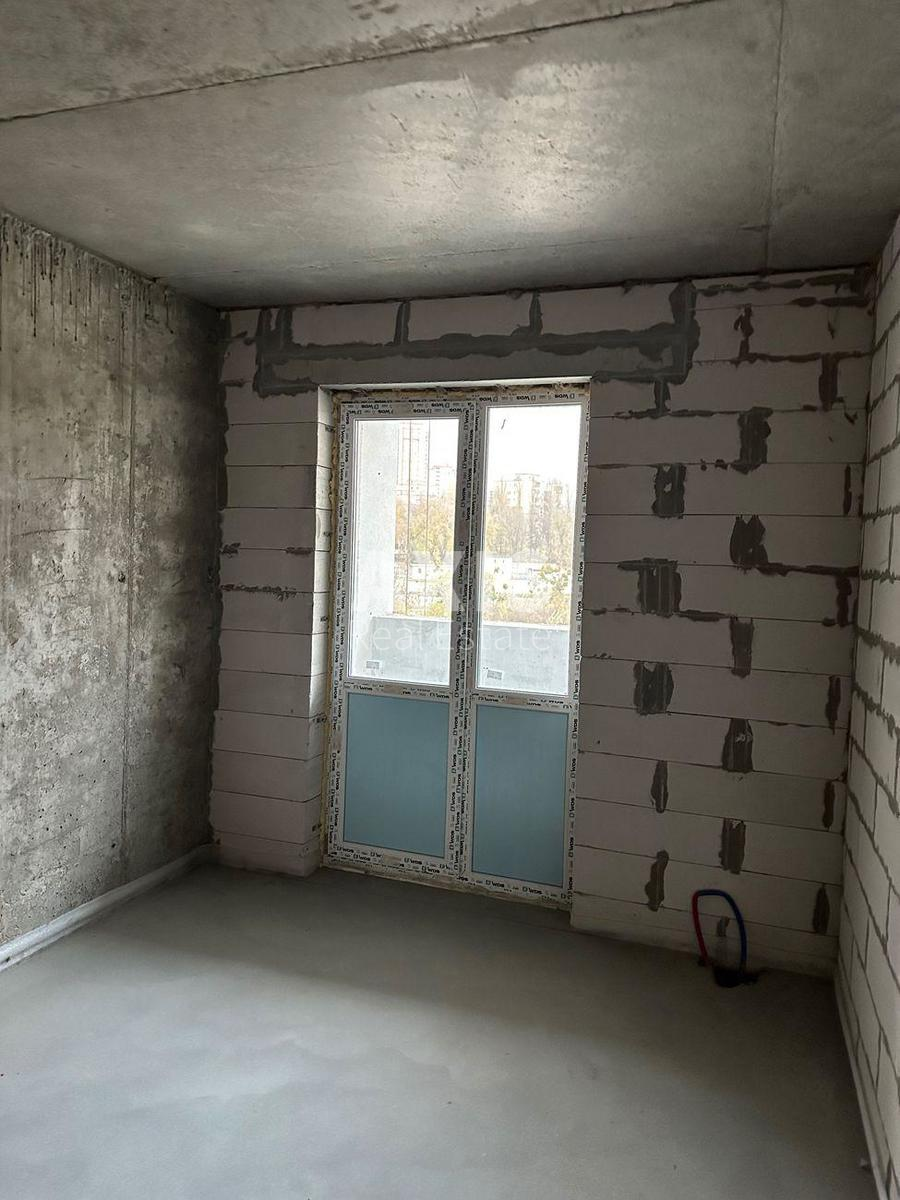 3k apartment vul. Novopol'ova 24