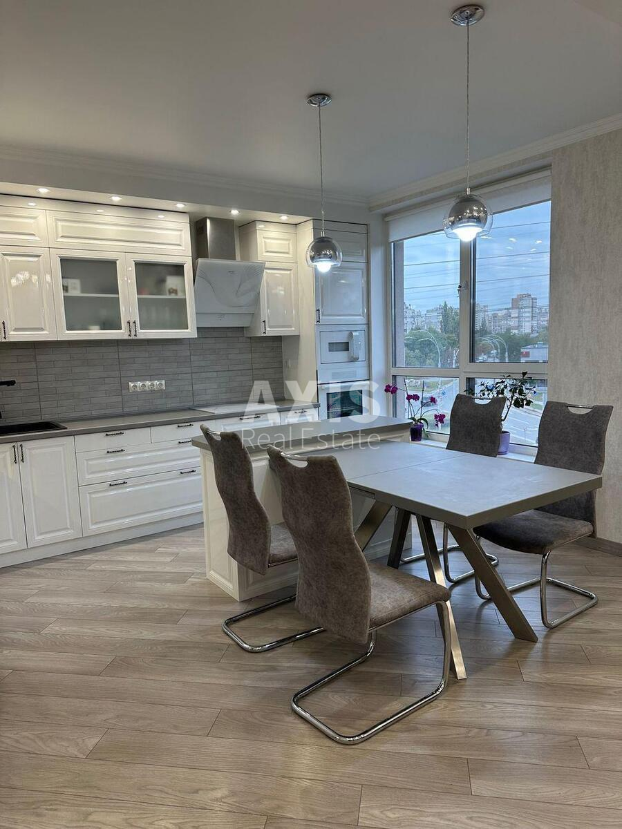 3k apartment vul. Danchenka Sergija 32