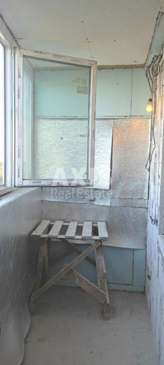 1k apartment vul. Obuhivs'ka 1373