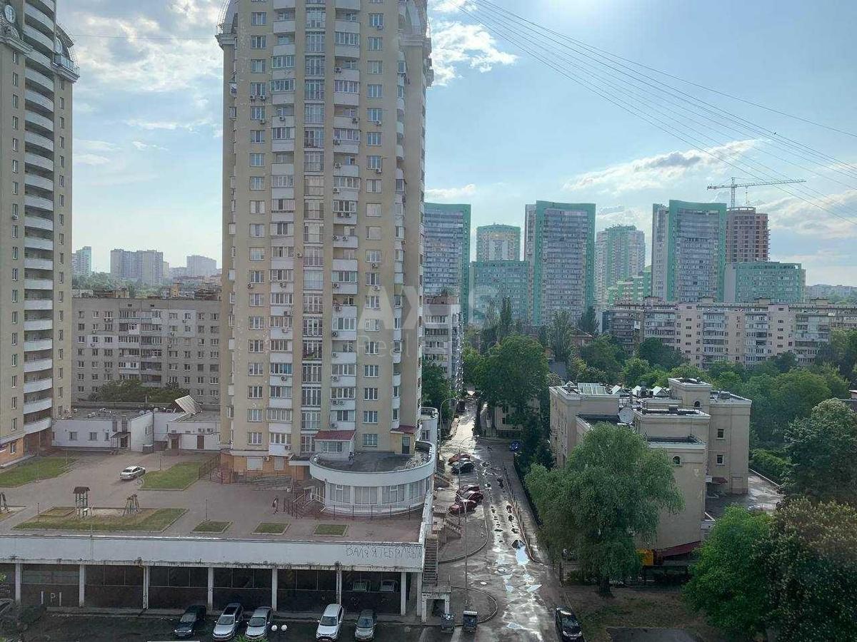 4к квартира ул. Макеевская 1019