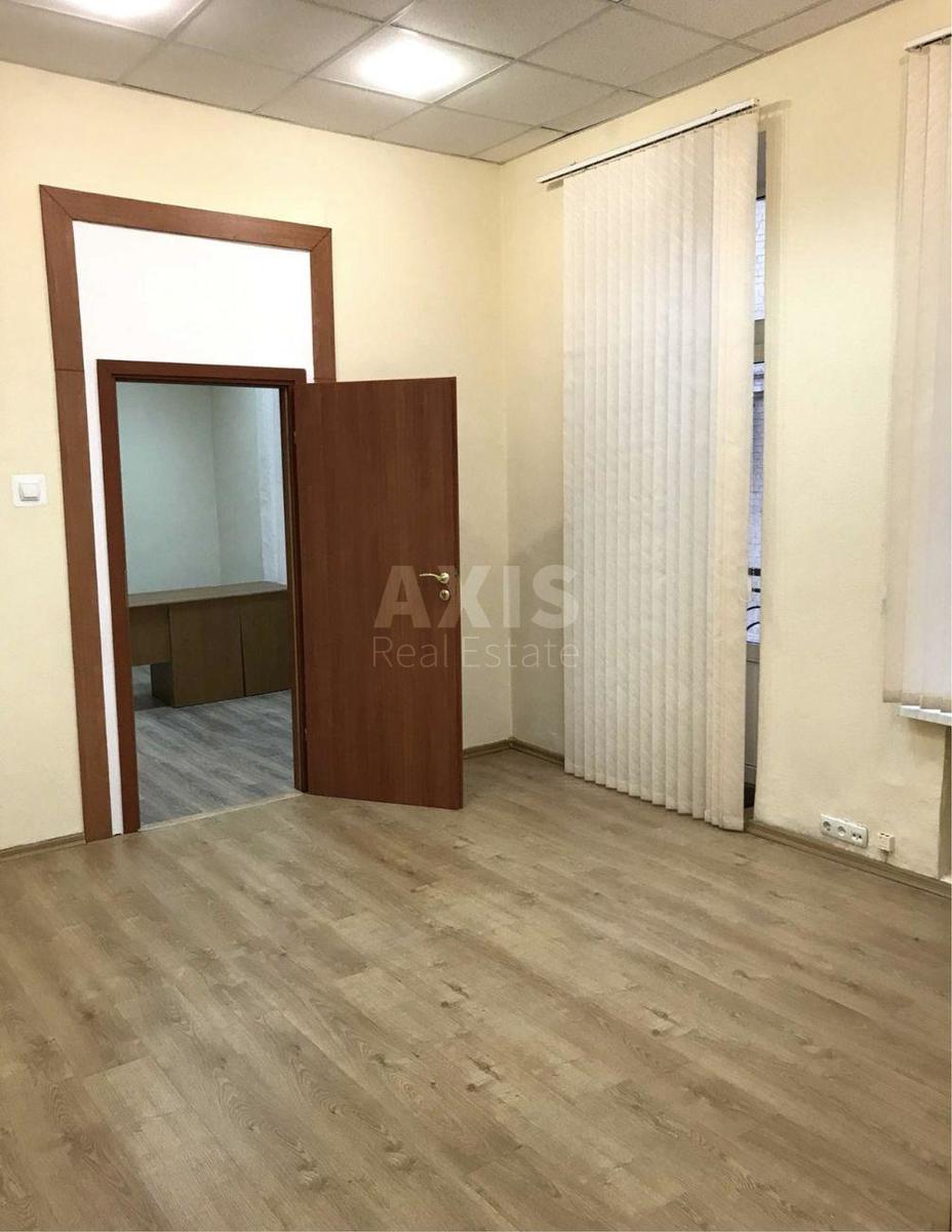 Office vul. Pavlivs'ka 17, 125m2