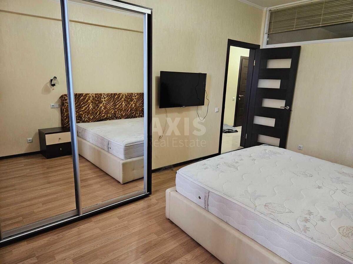 2k apartment vul. Kondratjuka Jurija 53