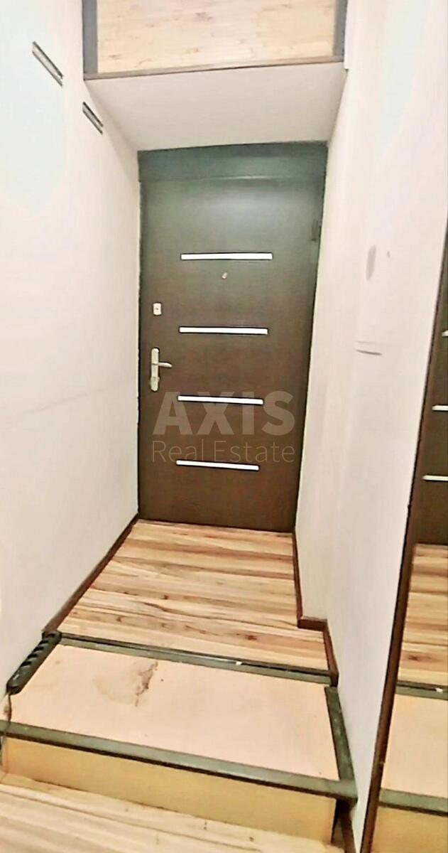 Office vul. Mechnykova 10/2, 82m212