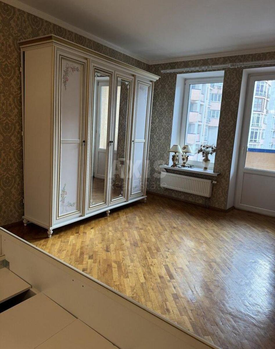 2k apartment vul. Yulia Zdanovska 46/16