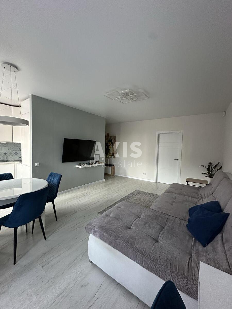 2k apartment pr-t Lobanovs'kogo 551