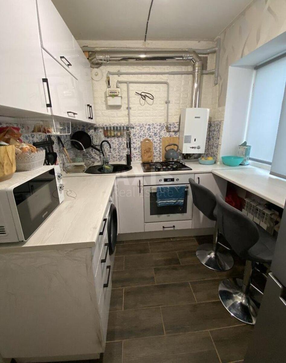 2k apartment pl. Peremogy 98/2