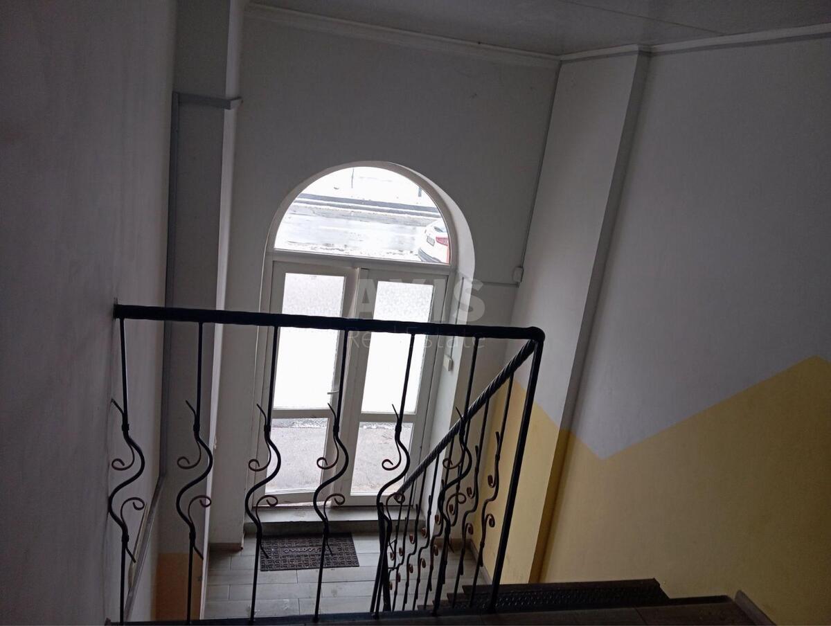 Trade object bul. Lepse Ivana 67, 235m2613698