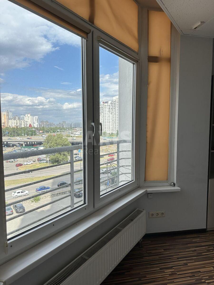 Офис наб. Днепровская 26Г, 114м24