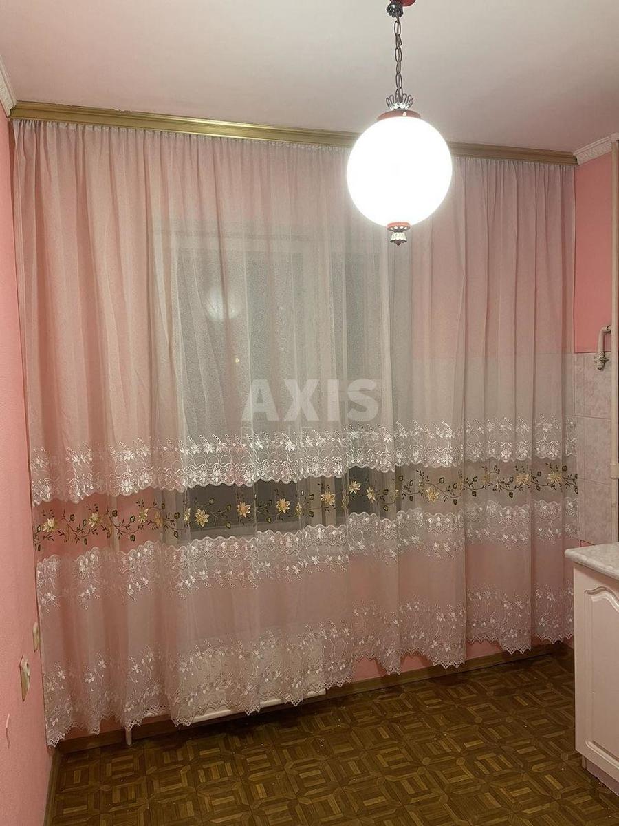 1k apartment pr-t Majakovs'kogo Volodymyra 3В9
