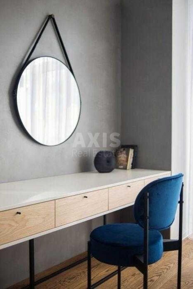 2k apartment vul. Strutyns'kogo Sergija 27