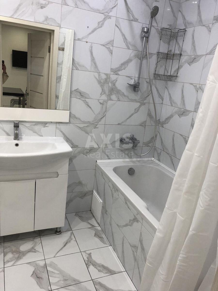 2k apartment vul. Zarichna 3А4