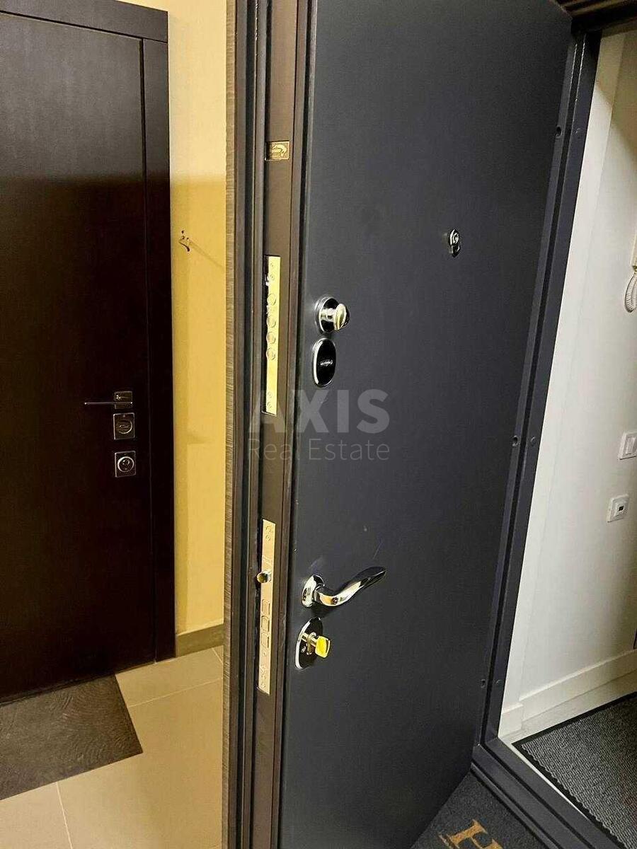 3к квартира ул. Липы Юрия 612