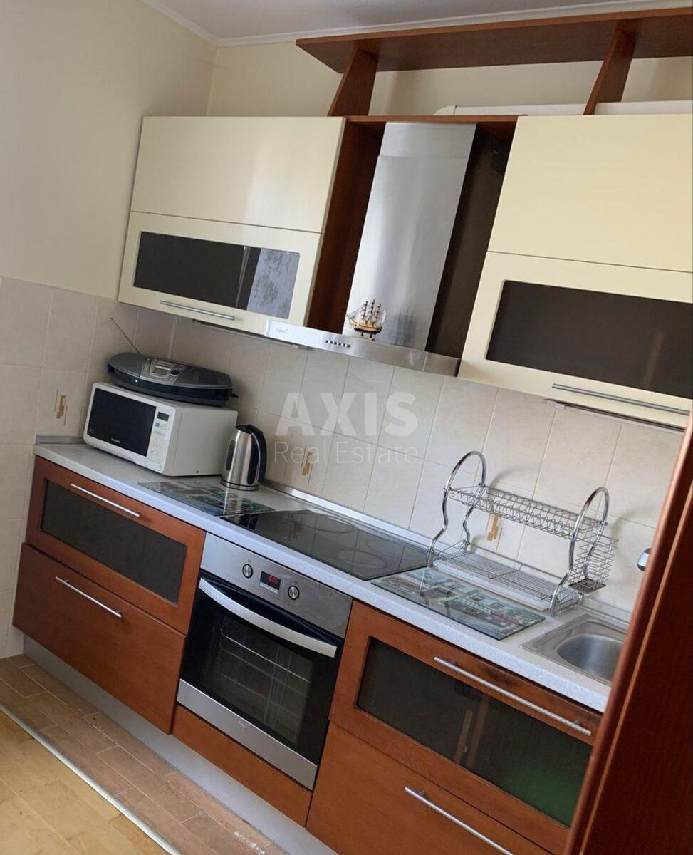 2k apartment vul. Bal'zaka Onore de 81/161830