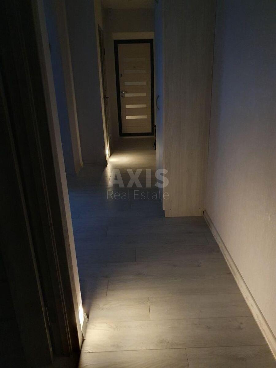 3к квартира ул. Строителей 246196910