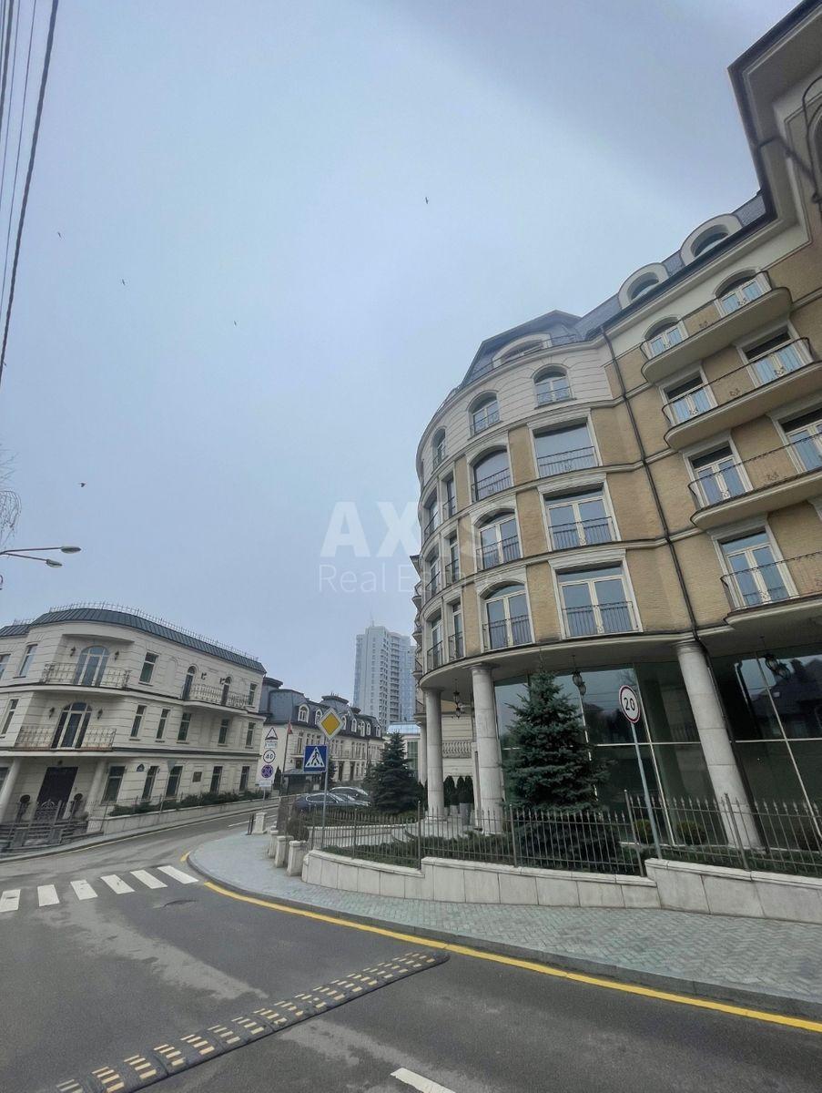 5k apartment vul. Dobroljubova 40