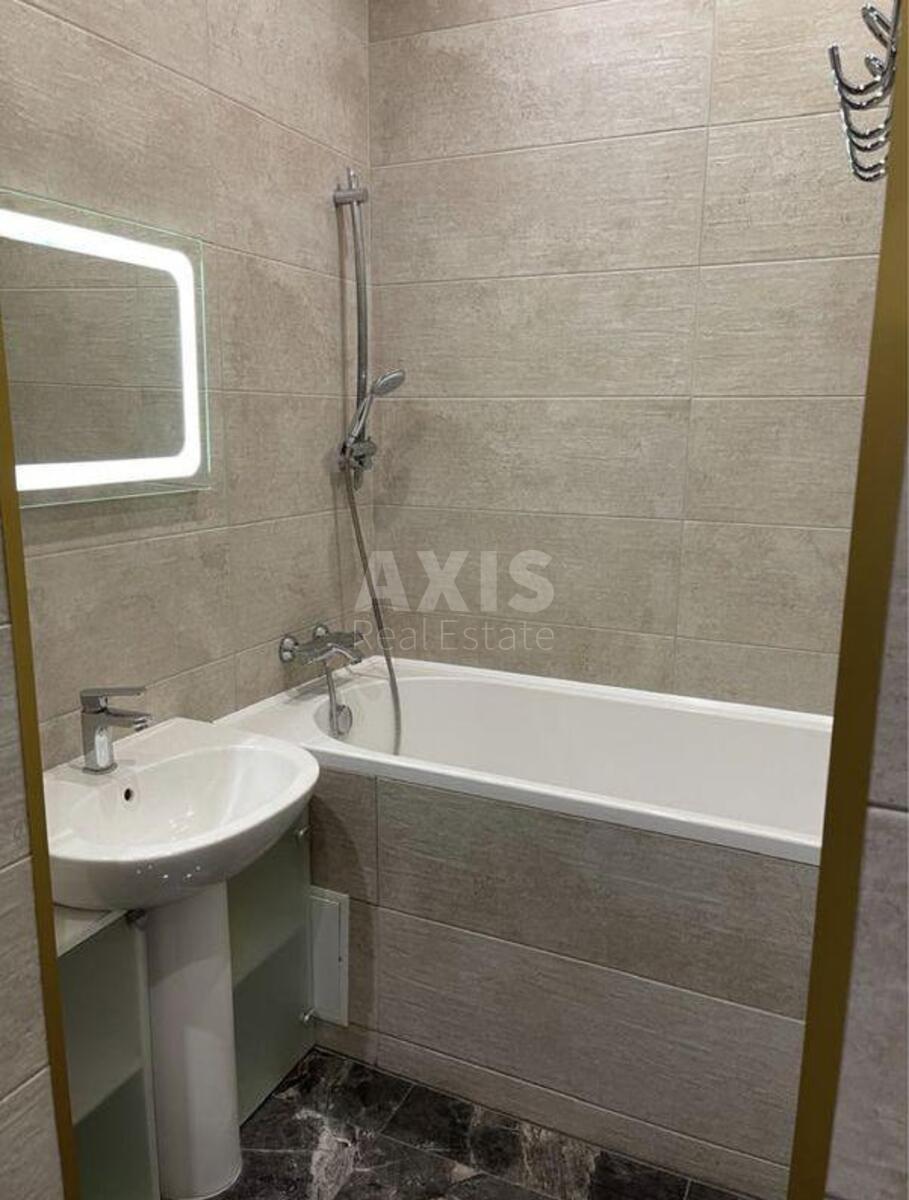 2k apartment vul. Barbjusa Anri 52/1577576
