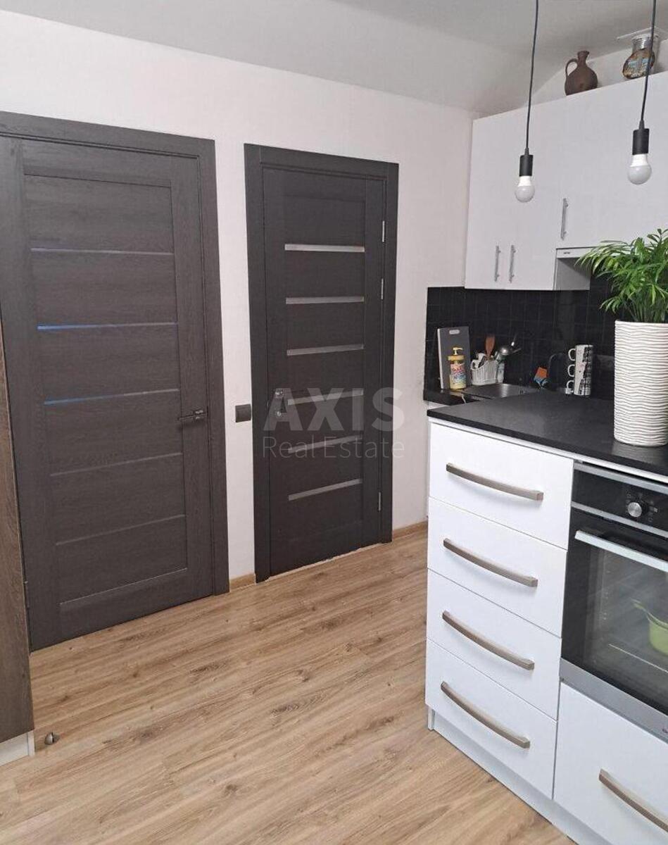 2k apartment prov. Levitana 4Б0