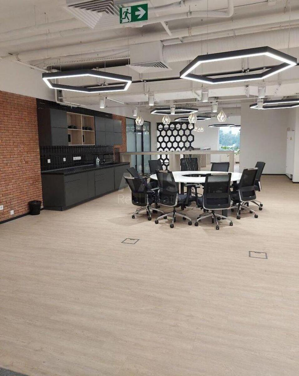 Office vul. Zhyljans'ka 75, 1017m2498470