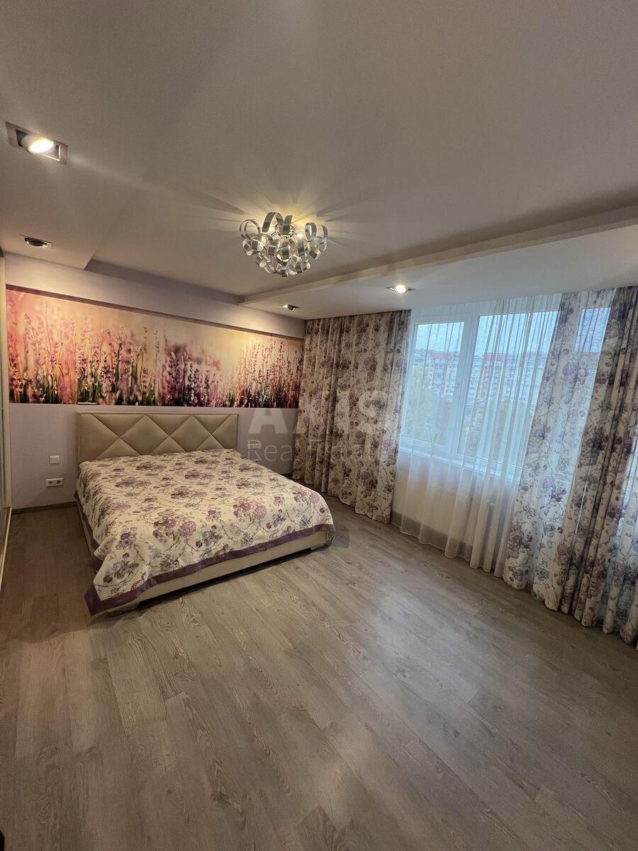 3k apartment vul. Yulia Zdanovska 71Г18