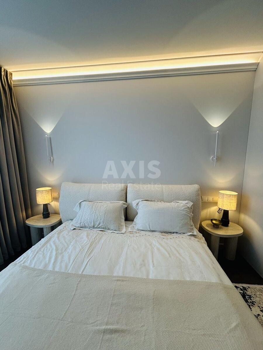 3k apartment vul. Prychal'na 12585983