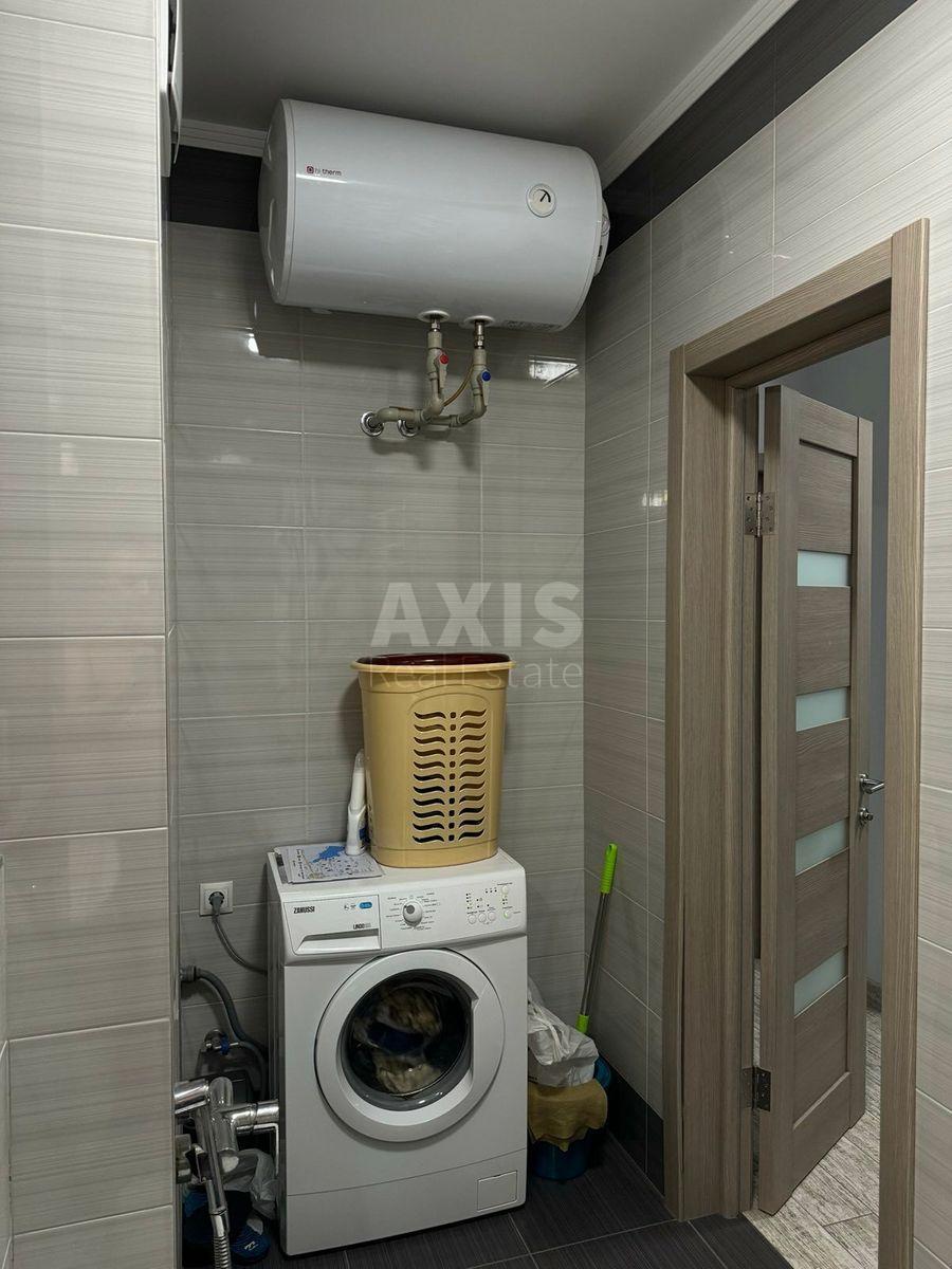 1k apartment vul. Ushakova Mykoly 1Д3