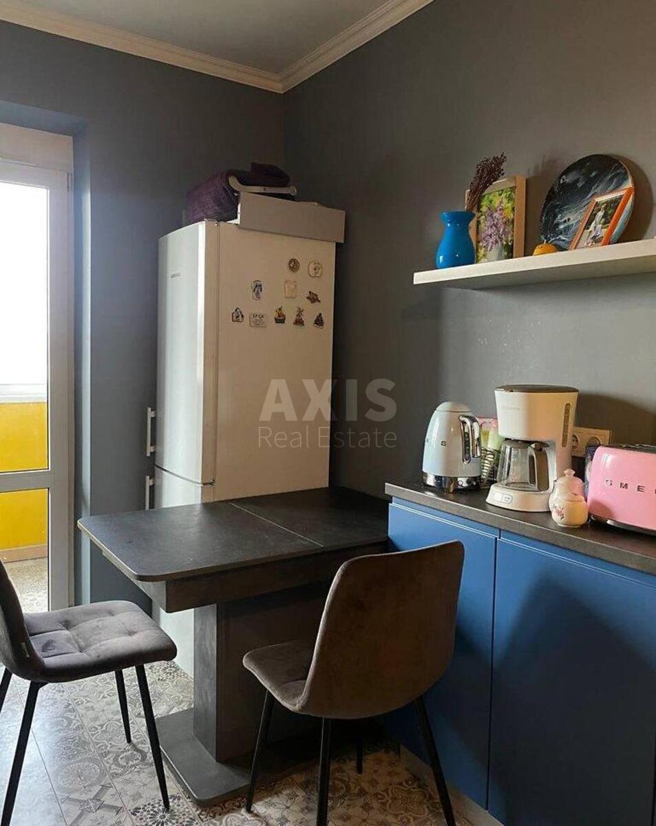 1k apartment vul. Kiprianova Akademika 4631930