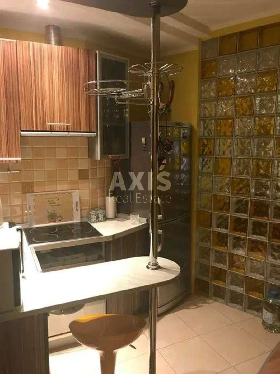2k apartment vul. Dragomanova 313