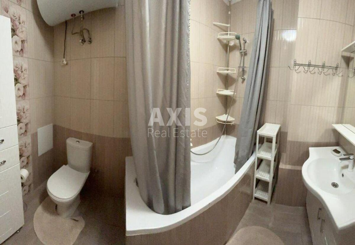 3k apartment pr-t Glushkova Akademika 9В4