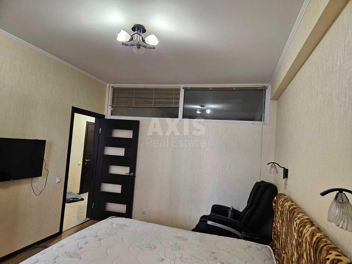 2k apartment vul. Kondratjuka Jurija 54