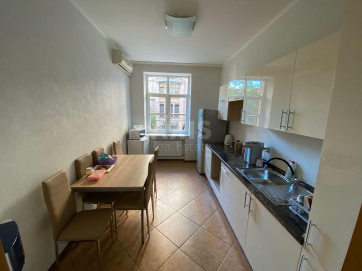 Office vul. Gonchara Olesja 26/28, 90m24