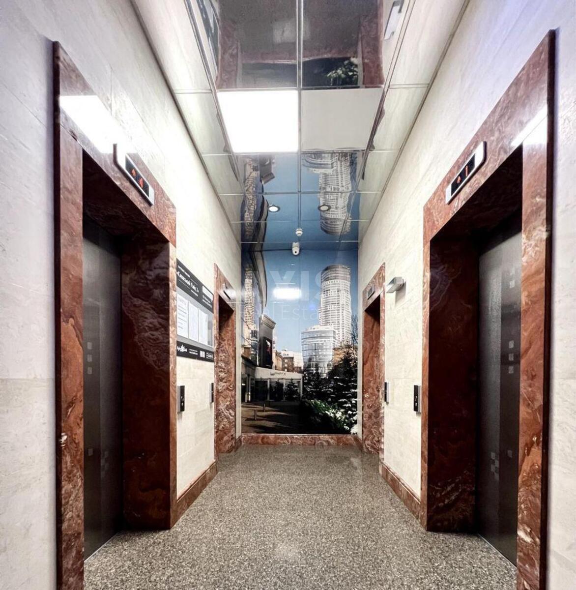 Office uzv. Klovs'kyj 7, 160m29