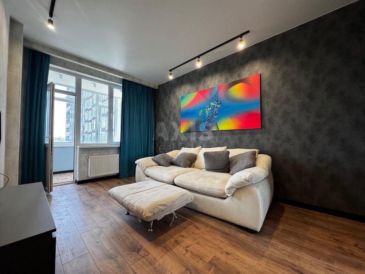 2k apartment vul. Pysarzhevs'kogo Akademika 82