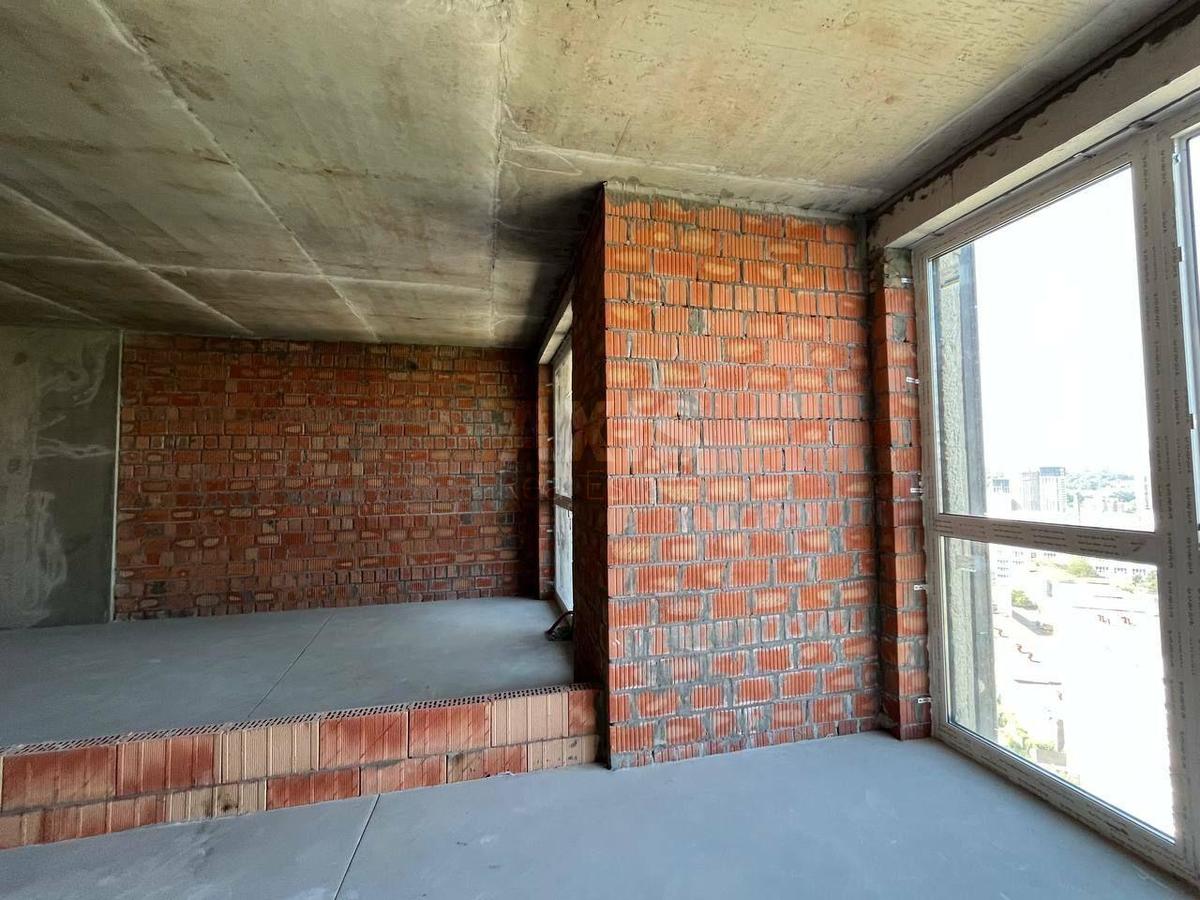 2k apartment prov. Novopechers'kyj 56