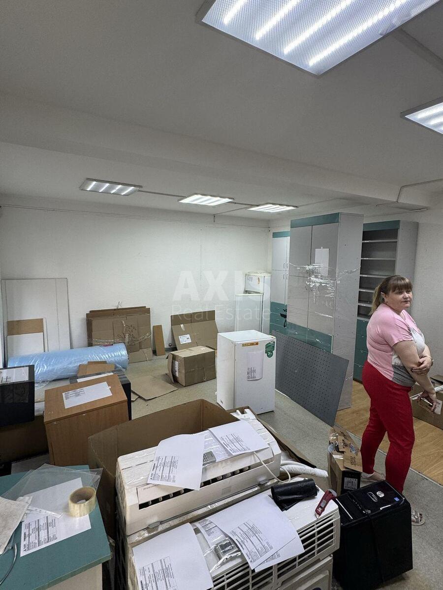 Trade object vul. Nizhyns'ka 16, 60m22