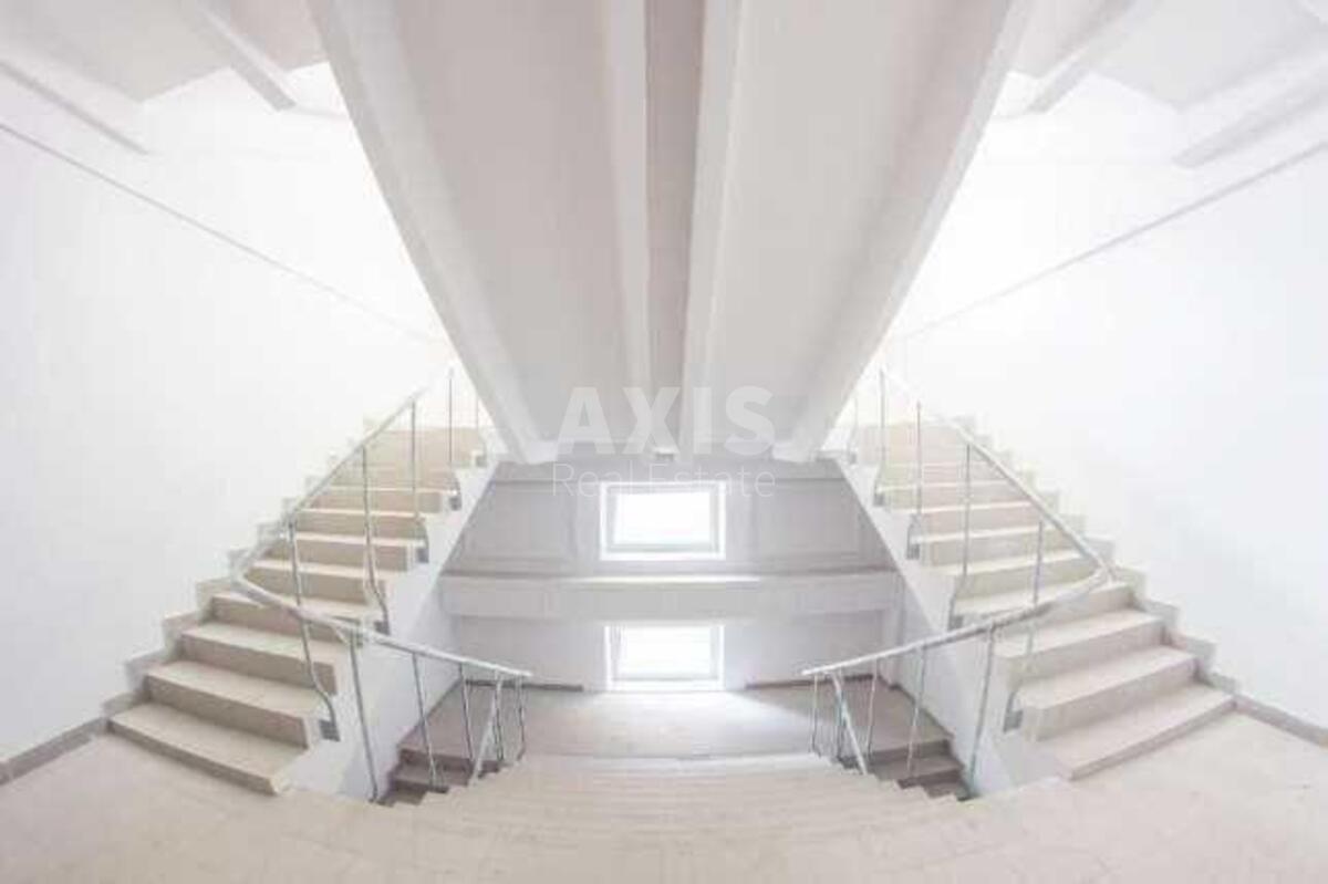 Office vul. Glybochyc'ka 17М, 2200m2607119