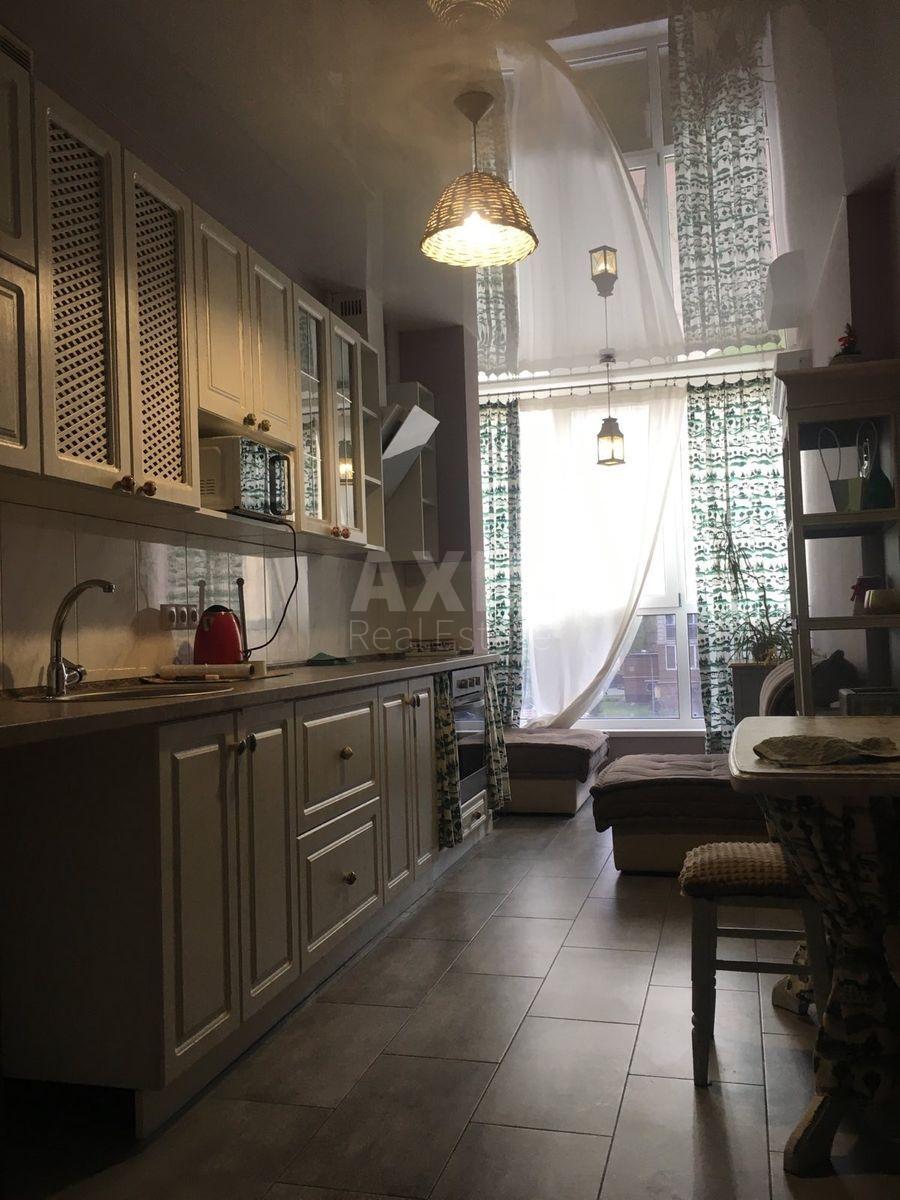 2k apartment vul. Metrologichna 11В565830