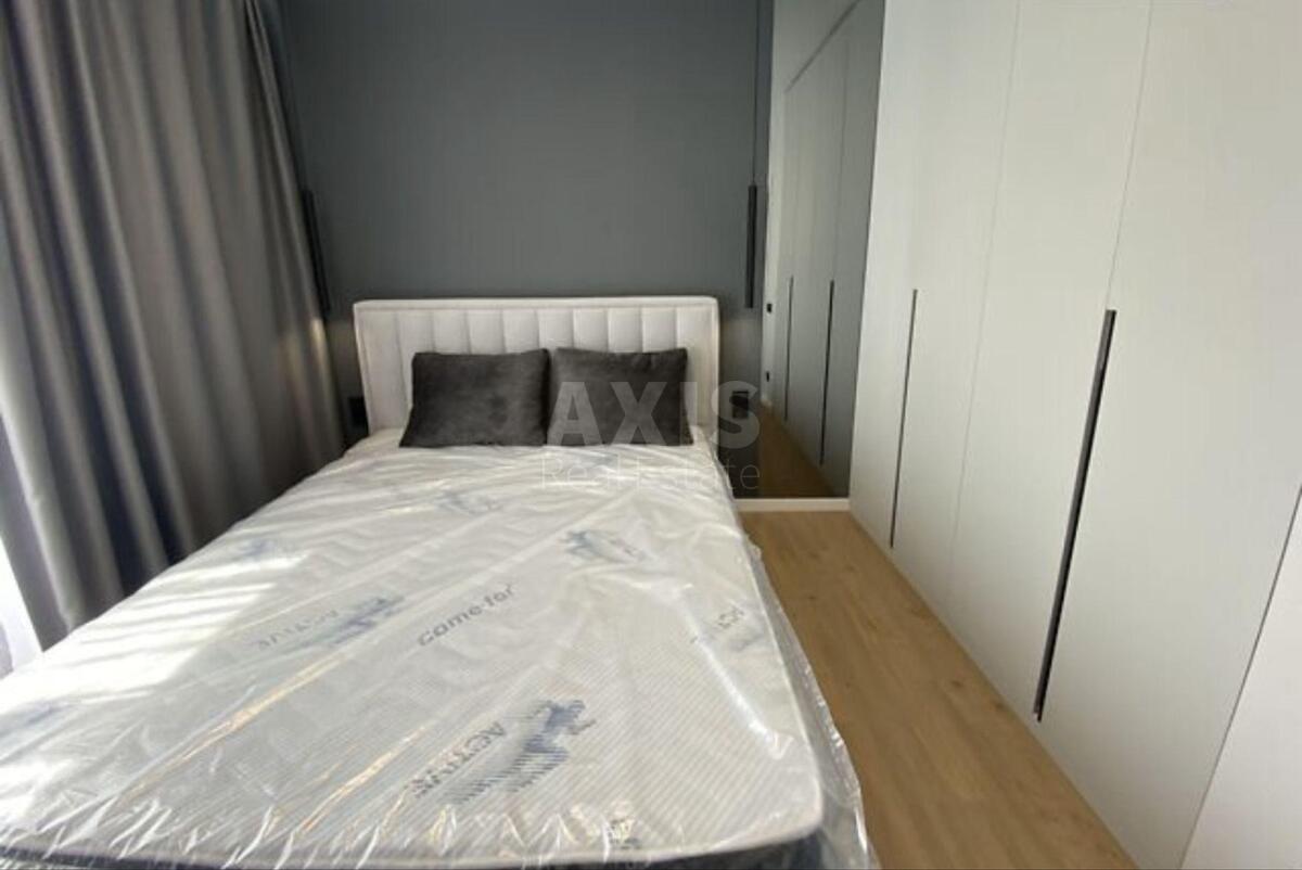 2k apartment vul. Sormovs'ka 3/25667011