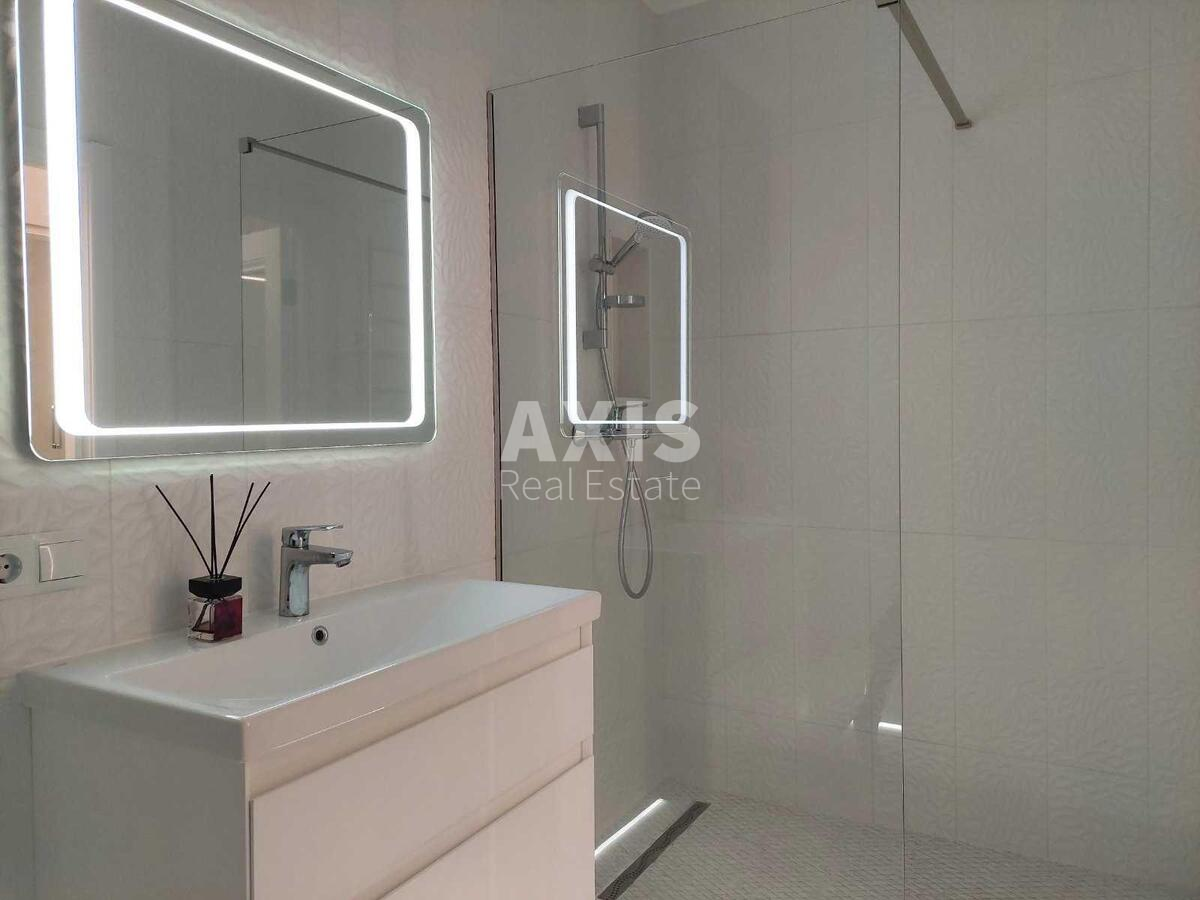 1k apartment vul. Myhajla Maksymovycha 246