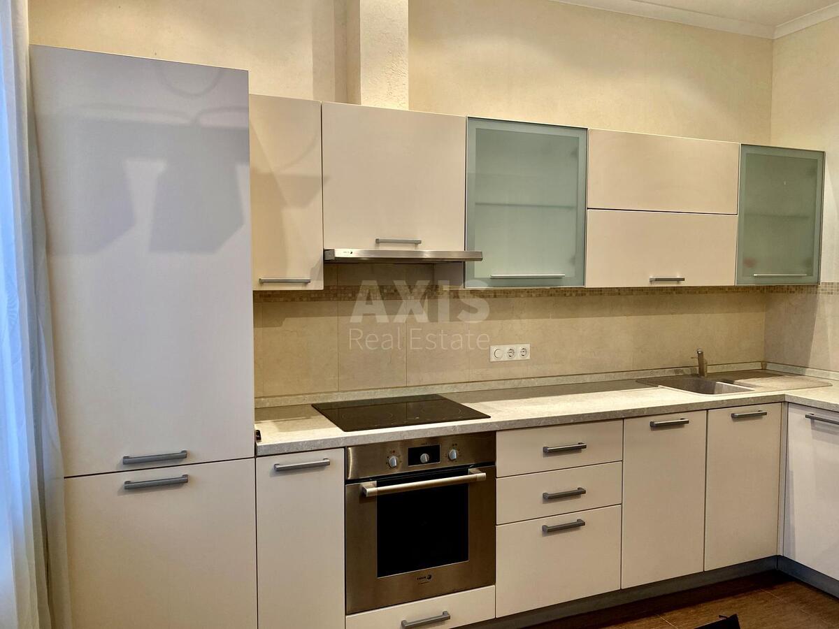 2к квартира ул. Евгения Коновальца 32Г617550