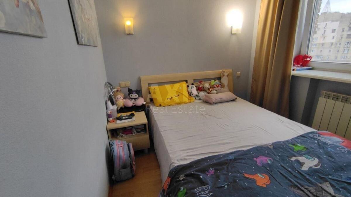 1k apartment vul. Mezhygirs'ka 567