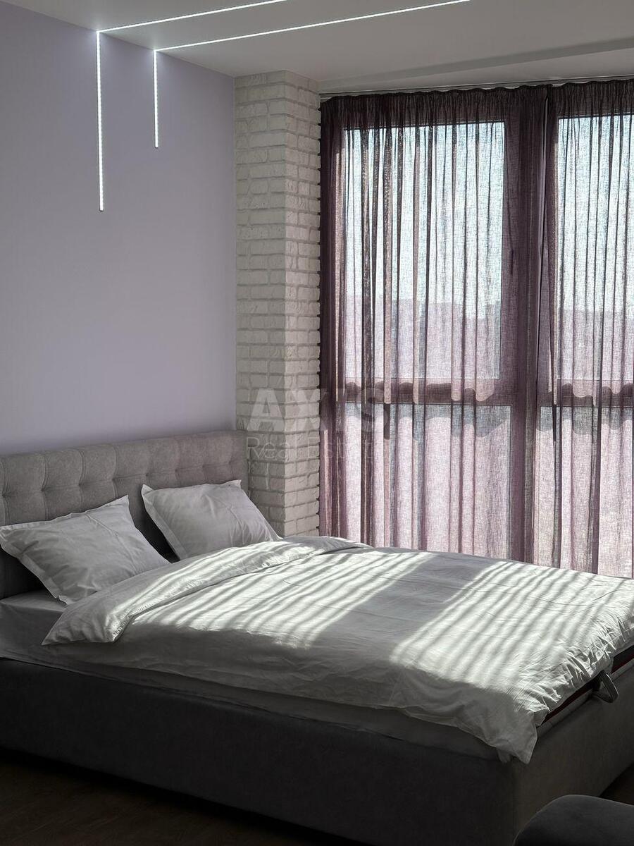 1k apartment vul. Dragomanova 2Б2