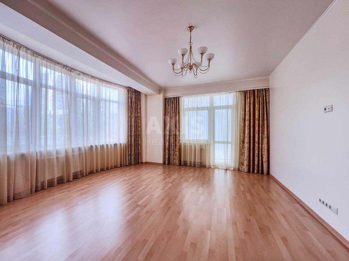 3k apartment vul. Turgenjevs'ka 42/441