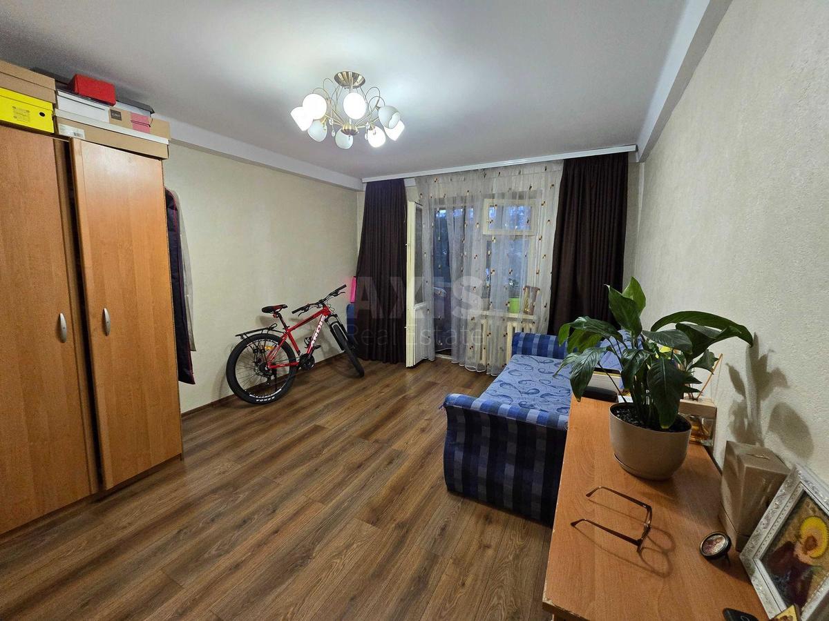 2к квартира ул. Автозаводская 252