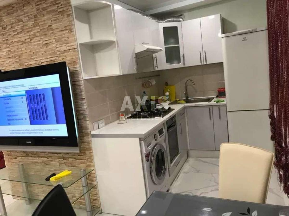 2к квартира вул. Довженка 14