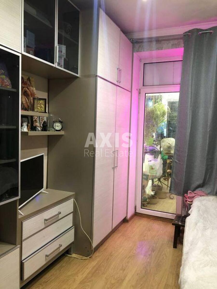 3k apartment vul. Sim'i' Kul'zhenkiv 33