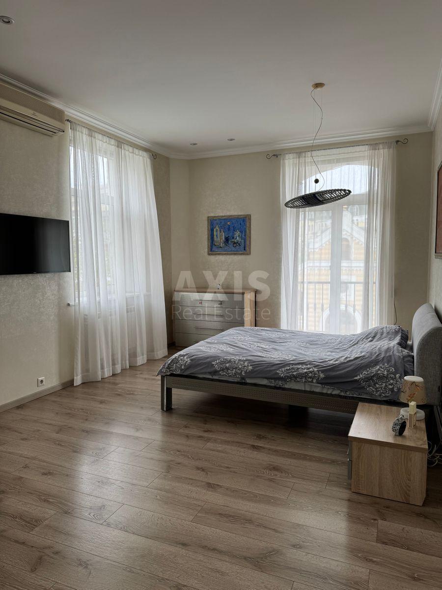 3k apartment vul. Ljuterans'ka 216